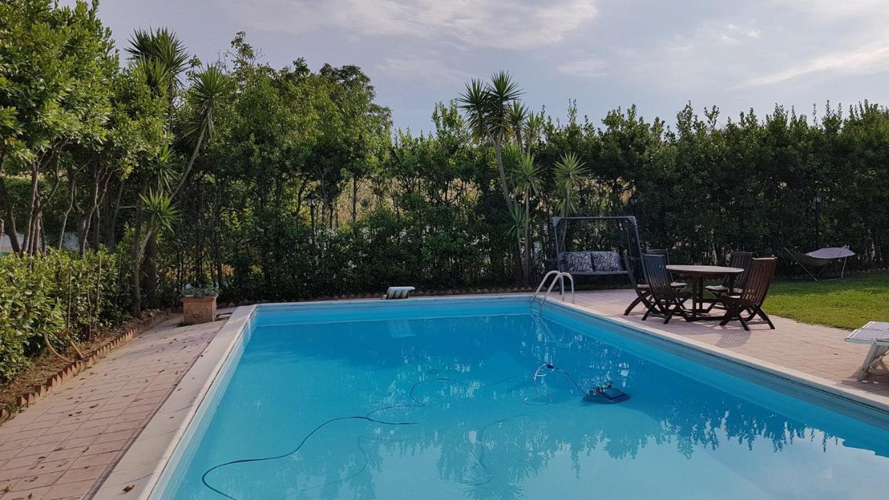 Silvi Paese Sinilu B&B المظهر الخارجي الصورة